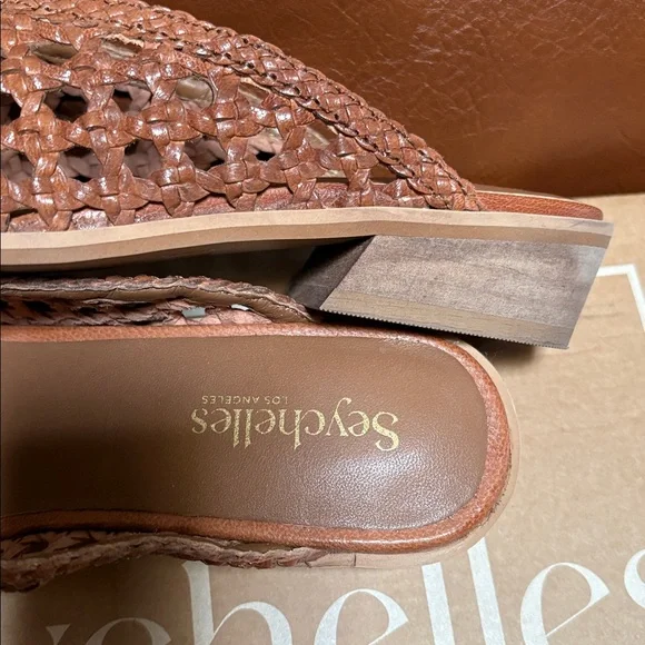 FP Seychelles Moonshine Mules - Picture 6 of 9